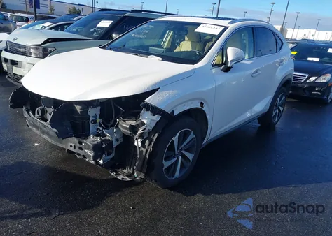 2018 Lexus Nx 300 z USA, uszkodzony, nr VIN JTJYARBZ7J2085647